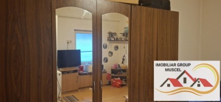 vanzare-casa-ultracentral-in-spatele-hotelmuscel-cu-eaj-avand-4-camere-2-baiterasa-bucatarie-si-beci-la-pretul-de-69900-euro-negociabil-10