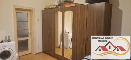 vanzare-casa-ultracentral-in-spatele-hotelmuscel-cu-eaj-avand-4-camere-2-baiterasa-bucatarie-si-beci-la-pretul-de-69900-euro-negociabil-12