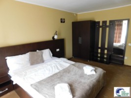 vila-de-locuit-situata-in-busteni-arhitectura-montana-3