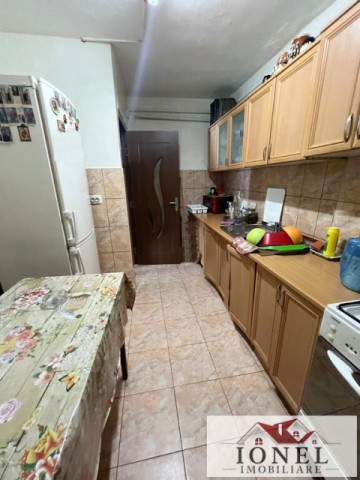 apartament-trei-camere-de-vanzare-in-centru-alba-iulia-3