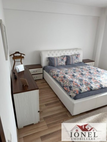 apartament-trei-camere-de-inchiriat-in-alba-iulia-bloc-nou-8