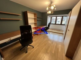 apartament-3-camere-decomandat-recent-renovat-zona-centrala-str-c-tin-noica-5
