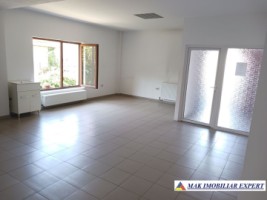 spatiu-comercial-40-mp-de-inchiriat-campulung-muscel-arges