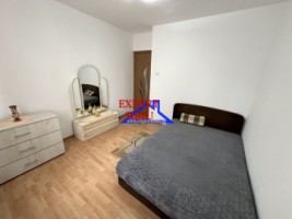 inchiriez-apartament-3-camere-zona-vasile-aaron-3