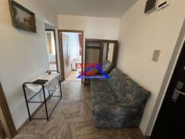 inchiriez-apartament-3-camere-zona-vasile-aaron-10