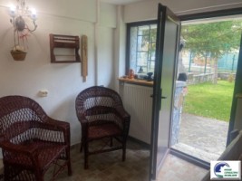 casa-de-vacanta-situata-in-bustenigolful-regal-10