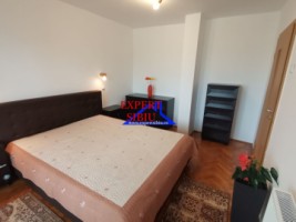 inchiriez-apartament-4-camere-decomandatrenovatzona-strand-3
