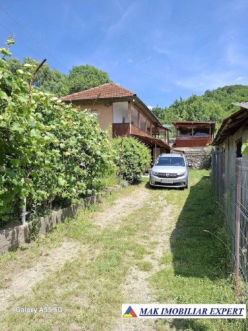 casa-3-cam-teren-1320-mp-in-apa-sarata-campulung-muscel-ag-2