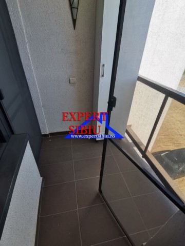 inchiriez-apartament-2-camere-recent-renovatzona-mihai-viteazul-9