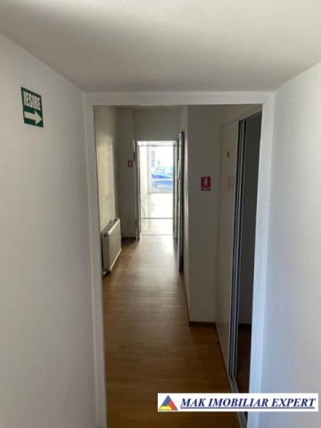 ian-2029-spatiu-comercial-100-mp-in-centru-campulung-muscel-arges-11