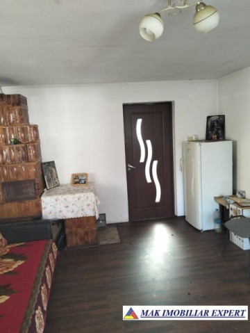 casa-3-camere-teren-343-mp-in-domnesti-pietrosani-arges-11