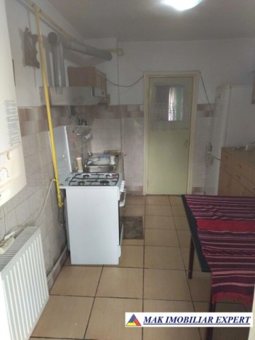 aprilie-2027-inchiriez-apartament-3-camere-confort-1-et-4-grui-campulung-muscel-arges-2