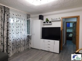comarnic-apartament-cu-doua-camere-mobilat-si-utilat-0