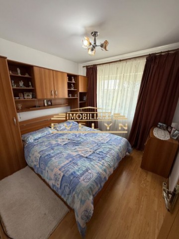 de-vanzare-apartament-2-camere-complet-renovat-zona-bucovina-str-nicolae-iorga-1