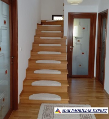 vila-6-camere-teren-1600-mp-in-apa-sarata-campulung-arges-19