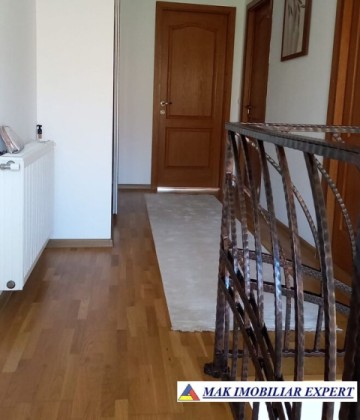 vila-6-camere-teren-1600-mp-in-apa-sarata-campulung-arges-20