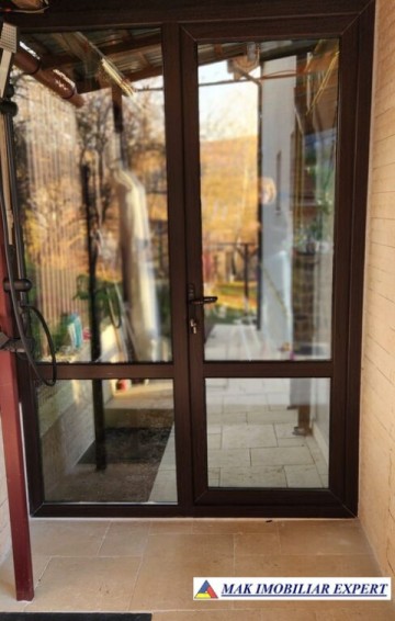 vila-6-camere-teren-1600-mp-in-apa-sarata-campulung-arges-22