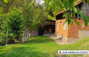 vila-6-camere-teren-1600-mp-in-apa-sarata-campulung-arges-28