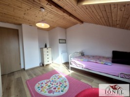 casa-in-muntii-apuseni-cu-114144-mp-teren-7