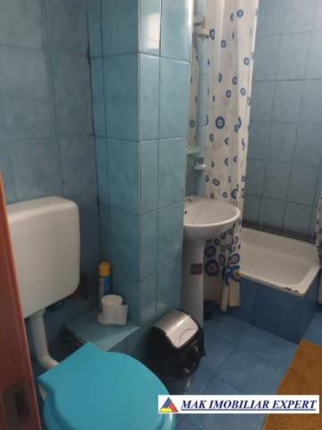 apartament-2-camere-cf-1-et-2-in-centru-campulung-muscel-ag-12