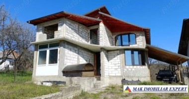 vila-4-camere-teren-683-mp-in-corbi-arges