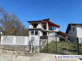 vila-4-camere-teren-683-mp-in-corbi-arges-3