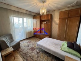inchiriez-apartament-2-camere-decomandat-zona-centrala-2