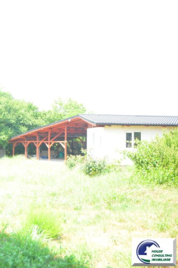 casa-speciala-cu-3400-mp-teren-situata-in-valea-calugareasca-8