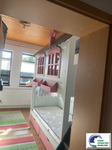 casa-speciala-cu-3400-mp-teren-situata-in-valea-calugareasca-34