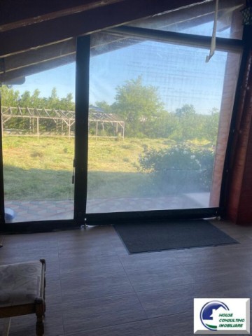 casa-speciala-cu-3400-mp-teren-situata-in-valea-calugareasca-35
