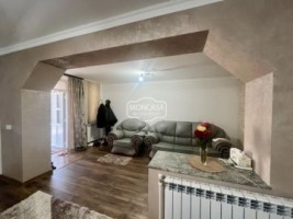 casa-tip-duplex-zona-pedagogic-popa-sapca-renovata-11