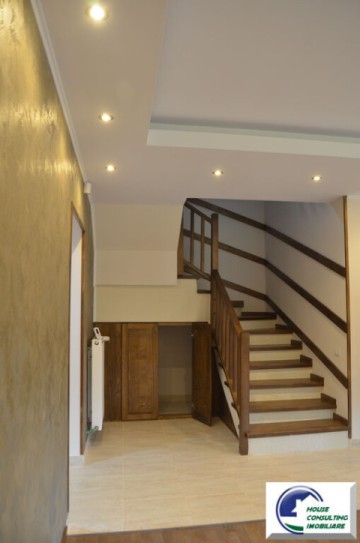 casa-individuala-cu-3trei-camere-busteni-piatra-arsa-27