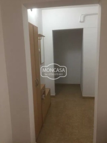 apartament-2-camere-renovat-etaj-3-zona-primaverii-2