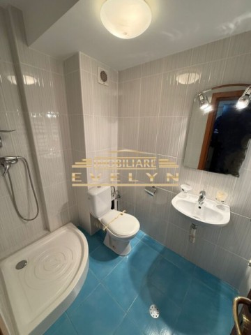 apartament-4-camere-de-vanzare-pietonalul-unirii-10