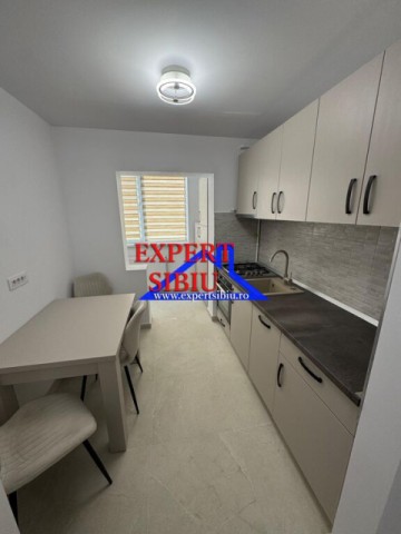 apartament-2-camere-decomandat-renovat-complet-zona-strand-5