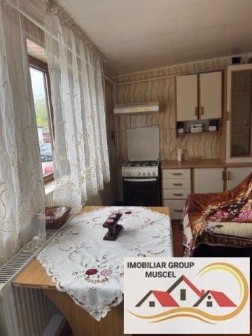 inchiriere-apartament-cu-2camere-la-parter-cu-vedere-spre-rasarit-confort-i-ultracentral-pretul-de-1200-leiluna-0