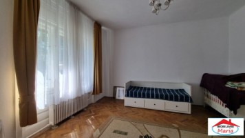 casa-cu-teren-421-mp-zona-titulescu-119000-euro-3