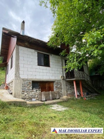 casa-3-camere-teren-772-mp-de-vanzare-in-nucsoara-arges-5