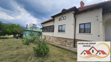 case-2-corpuri-lerestiargesla-poalele-muntilor-iezer3500mppret-100000euro-3
