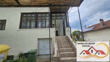 case-2-corpuri-lerestiargesla-poalele-muntilor-iezer3500mppret-100000euro-4