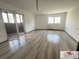 apartament-trei-camere-de-vanzare-sebes-petresti-0