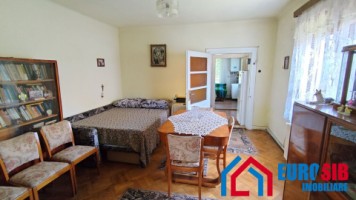casa-cu-iesire-la-2-strazi-in-sibiu-zona-p-ta-cluj-6